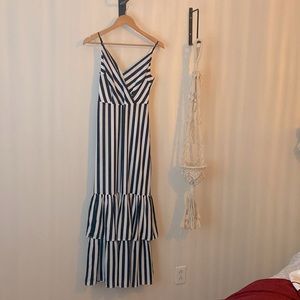 Banana Republic size 0 Maxi Dress
